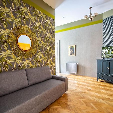 3Bdr Oasis In The Heart Of Prague Apartman Kültér fotó