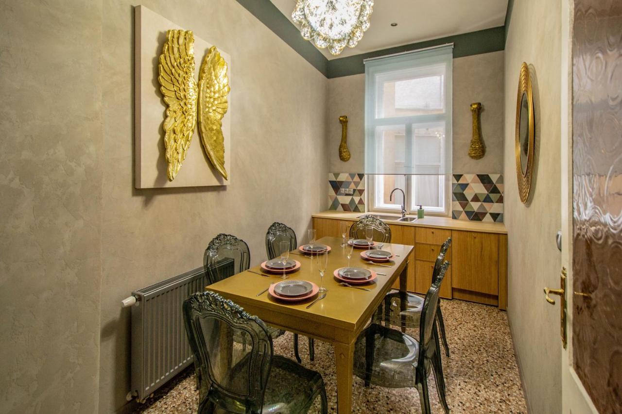 3Bdr Oasis In The Heart Of Prague Apartman Kültér fotó