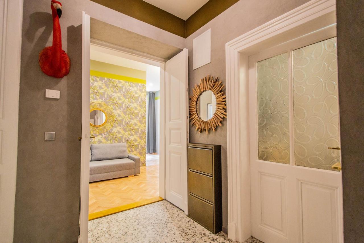 3Bdr Oasis In The Heart Of Prague Apartman Kültér fotó